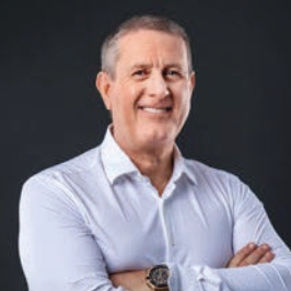Portrait of Karl Robb